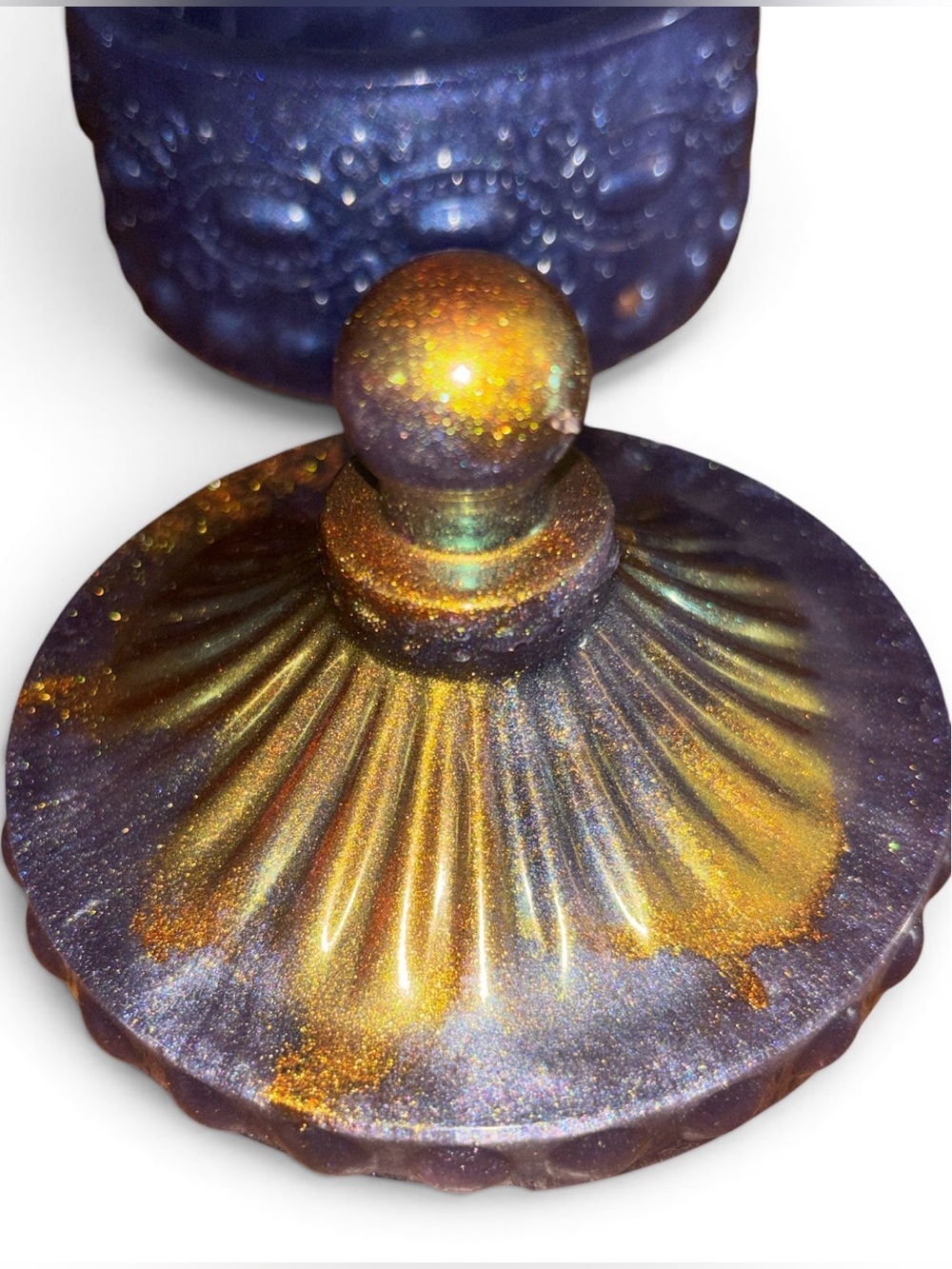 JAI’S DESIGNS Handcrafted Single Textured Doodad Pot with lid- Custom color! - Picture 8 of 9